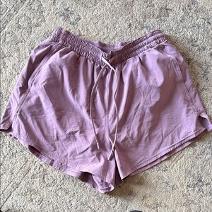 Lululemon pace rival high rise short 3”